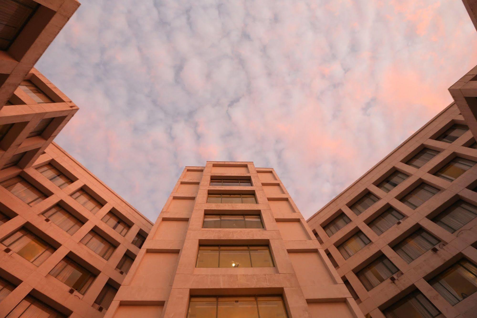 Aryaduta Manado Exterior photo